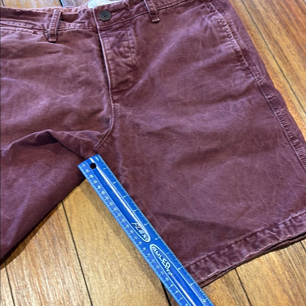 Abercrombie & Fitch Maroon Casual Chino Shorts Button-fly Size 30